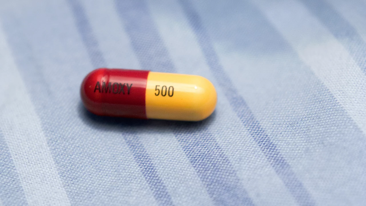 Amoxicillin Suspension vs. Capsules: Which Is Right for You?